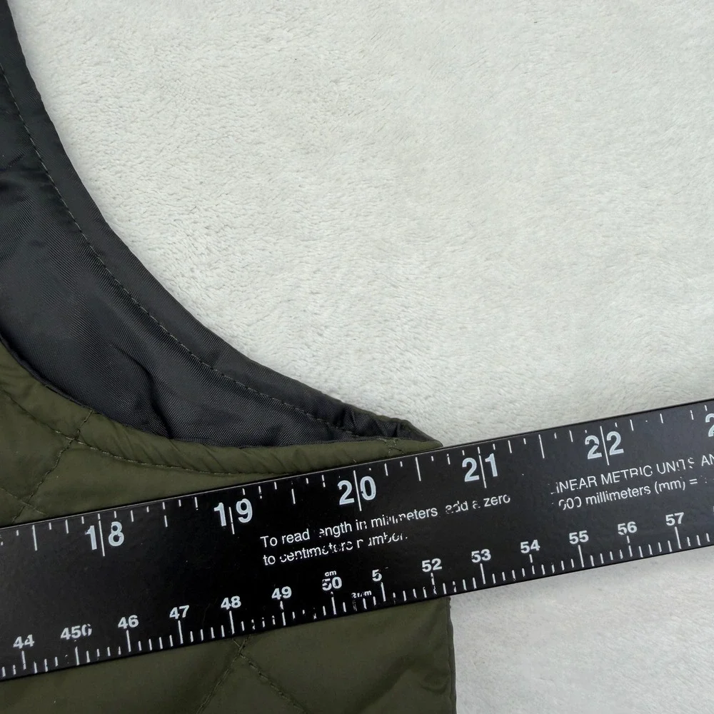 NEW Aer Lingus College Football Classic Ireland Quilted Vest Olive Green Large